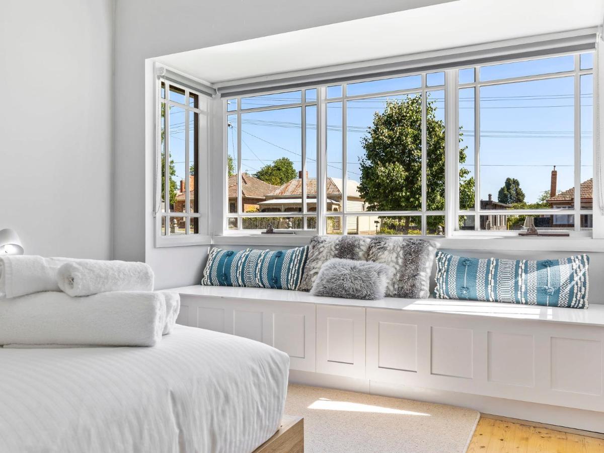 Stunning 4Br Cottage In The Heart Of Ballarat - Pet Friendly & Fast Wifi Extérieur photo